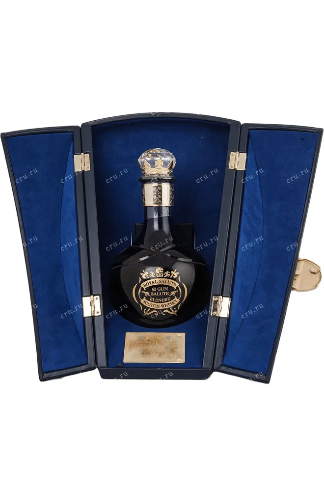 Виски Royal Salute 62 Gun  1 л