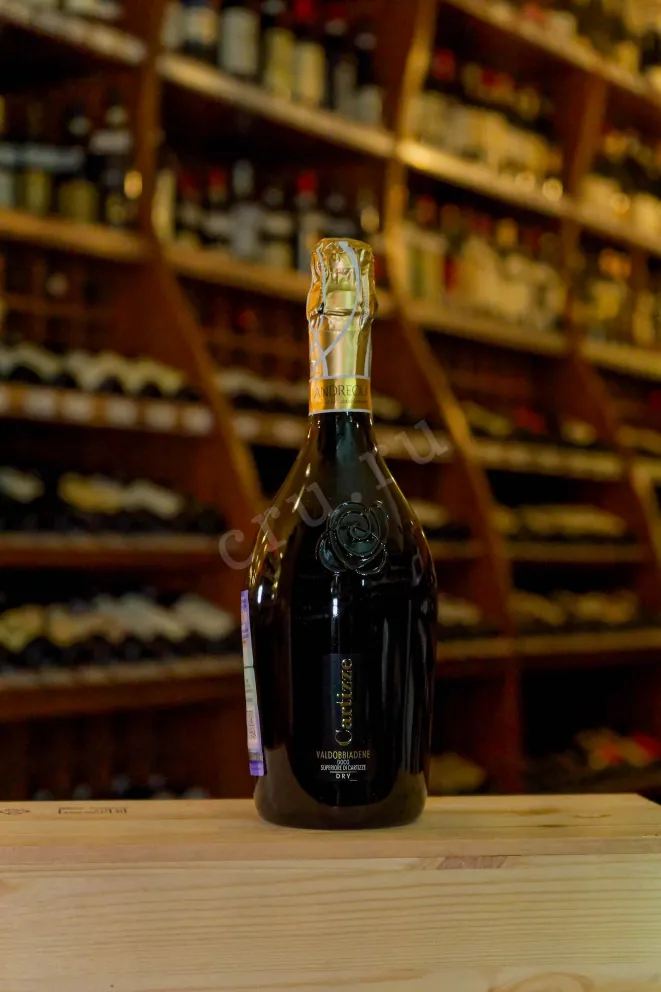 В магазине Крю Профи Andreola Prosecco Cartizze Valdobbiadene Superiore di Cartizze DOCG gift box 2023 0.75 л