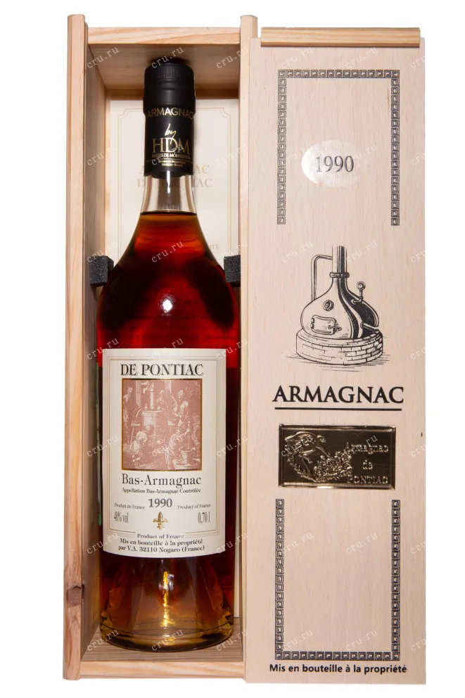В деревянной коробке De Pontiac Bas-Armagnac in wooden box 1990 0.7 л