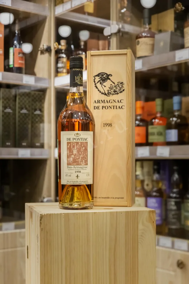 В магазине Крю Профи De Pontiac 1998 0.7 л