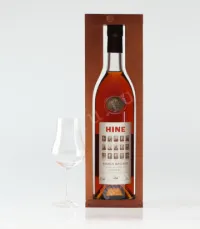 Коньяк Hine Family Reserve  0.7 л