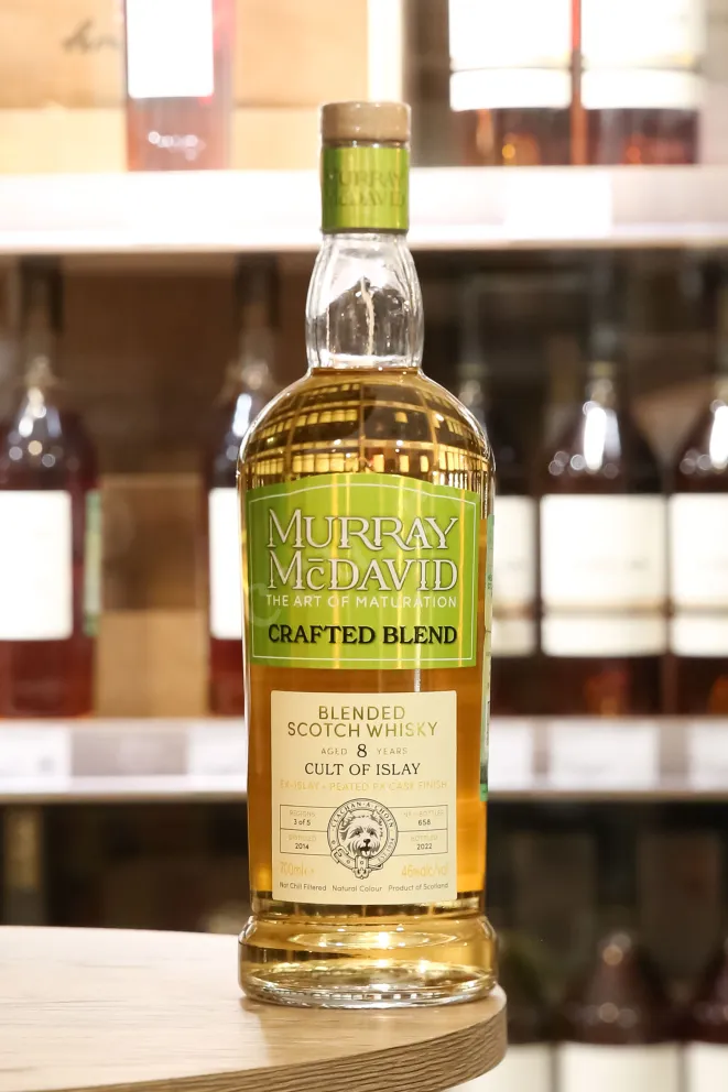В магазине Крю Профи Murray McDavid Crafted Blend Cult of Islay 8 Years Old gift box 0.7 л