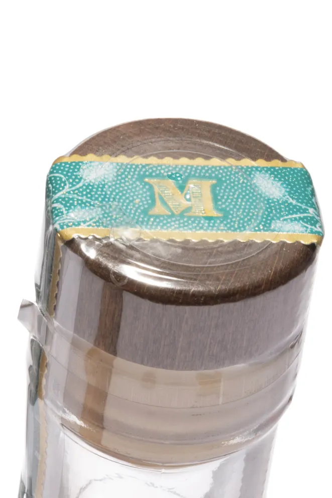 Пробка Mezan Dominican Republick 2012 0.7 л