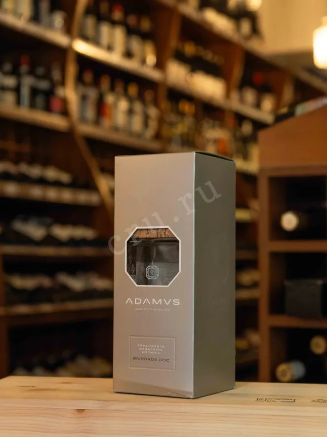В магазине Крю Профи Adamus Aguardente Bagaceira in gift box 0.7 л