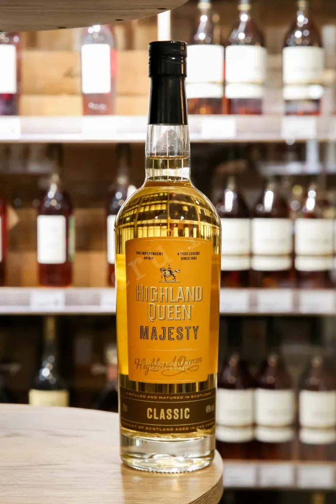В магазине Крю Профи Highland Queen Majesty Classic 0.7 л