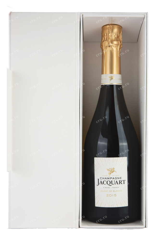 В подарочной коробке Jacquart Blanc de Blancs Vintage gift box 2015 0.75 л