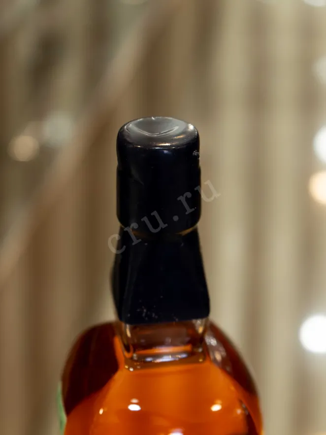 Пробка Metropoli Iberian Beauty Single Malt in gift box 0.7 л
