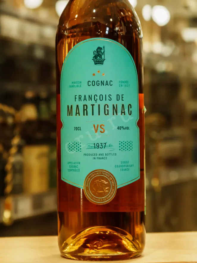 В магазине Крю Профи Francois de Martignac VS gift box 0.7 л