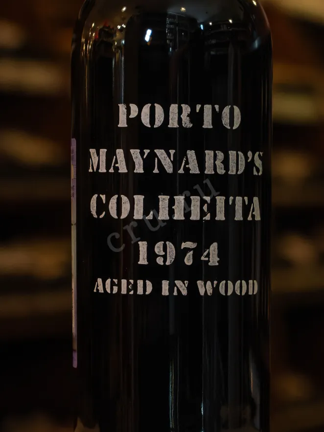 В магазине Крю Профи Maynard’s Colheita in wooden box 1974 0.75 л