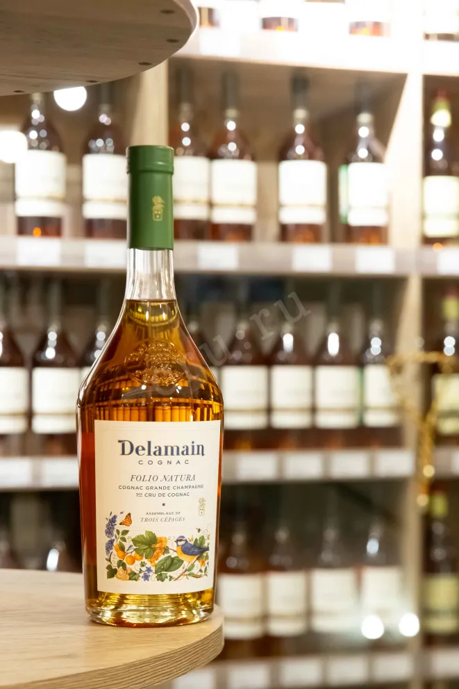 В магазине Крю Профи Delamain Folio Natura in gift box 0.7 л