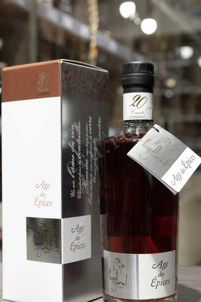 В магазине Крю Профи Leopold Gourmel Age des Epices 20 Carats Tres Vieux in gift box 0.7 л