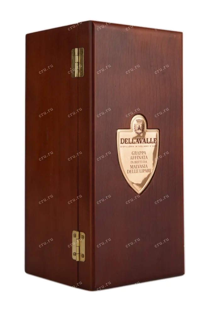 Граппа Dellavalle Malvasia Delle Lipari gift box 2004 0.7 л