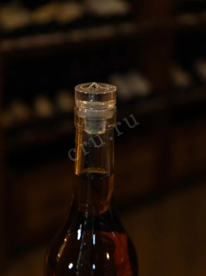 Пробка Derbend VSOP in gift box 0.5 л