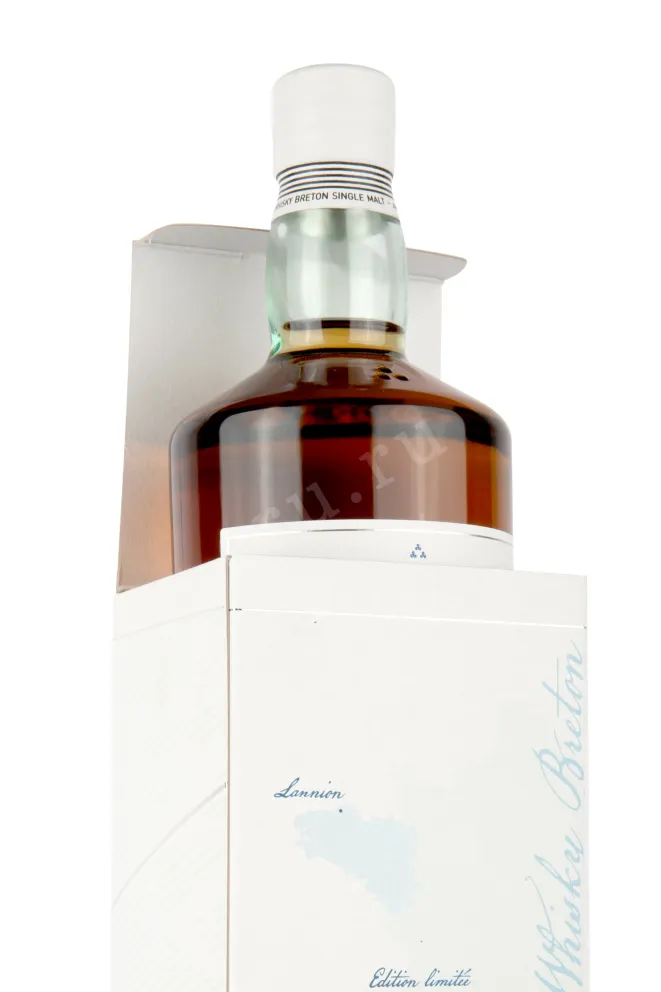 Виски Armorik 10 years 0,7 в подарочной коробке