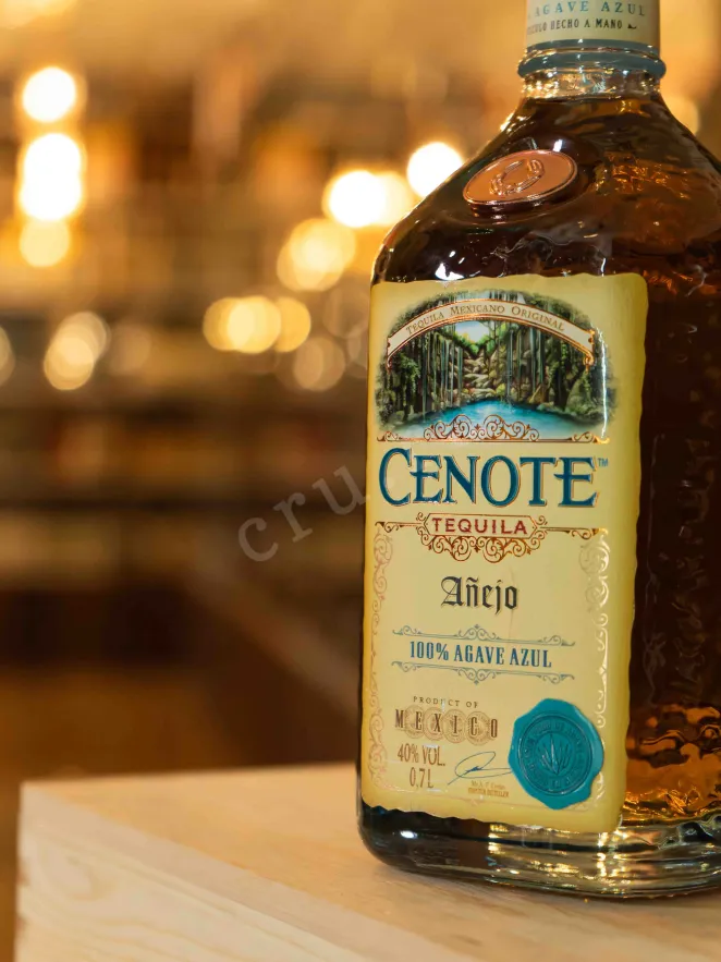В магазине Крю Профи Cenote Anejo 0.7 л
