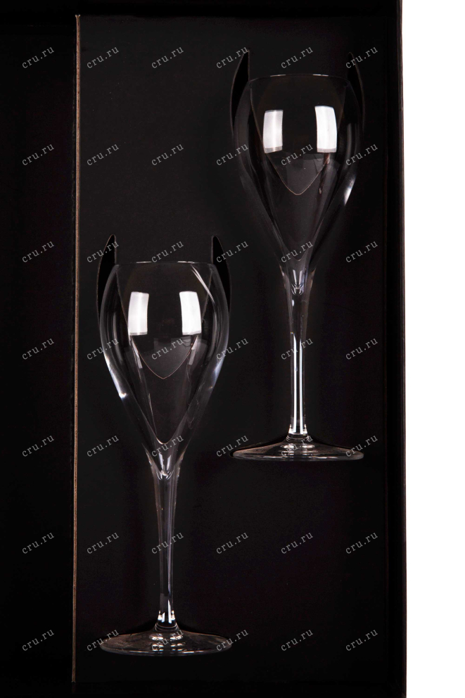 Набор с бокалами Champagne Delot Brut Rose in gift box + 2 glasses 2019 0.75 л