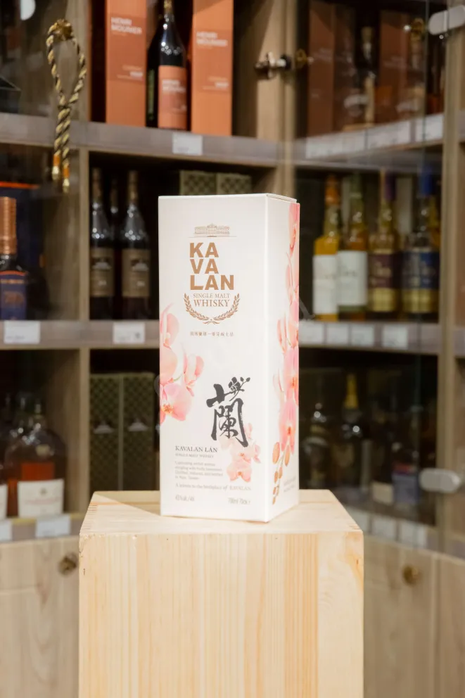 В магазине Крю Профи Kavalan Lan 0.7 л