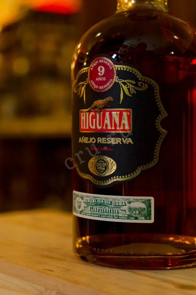 В магазине Крю Профи Higuana Anejo Reserva 9 years 0.7 л