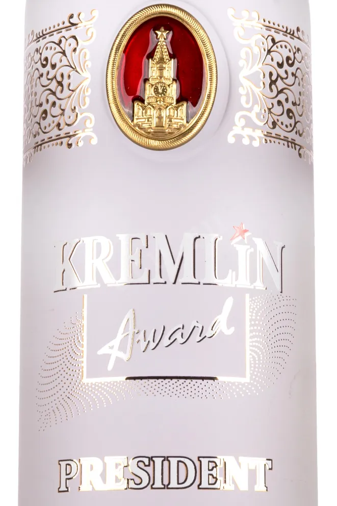 Этикетка Kremlin Award President in gift box 0.7 л
