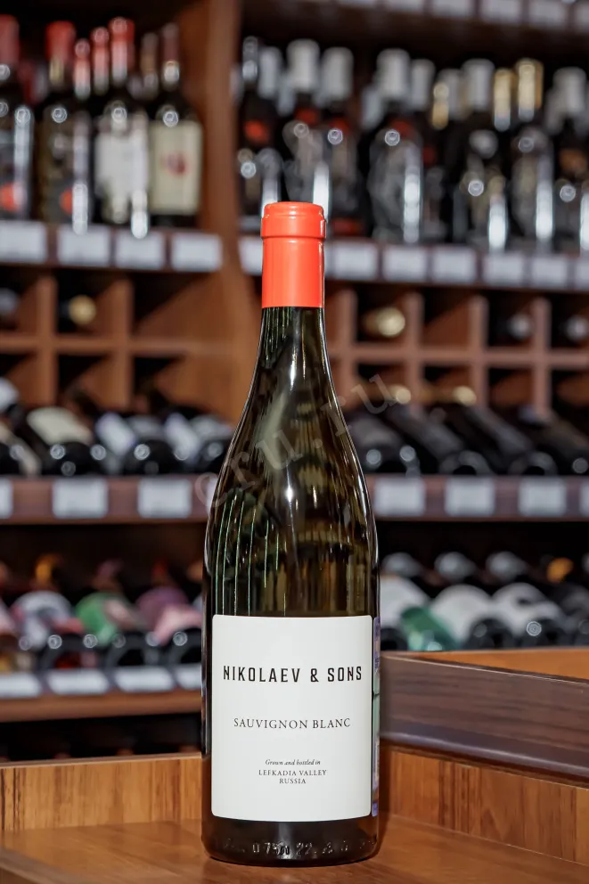 В магазине Крю Профи Nikolaev & Sons Sauvignon Blanc 22 2023 0.75 л