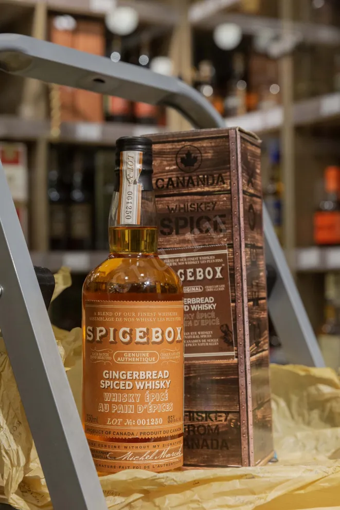 В магазине Крю Профи Spicebox Gignerbread Spiced in gift box 0.75 л