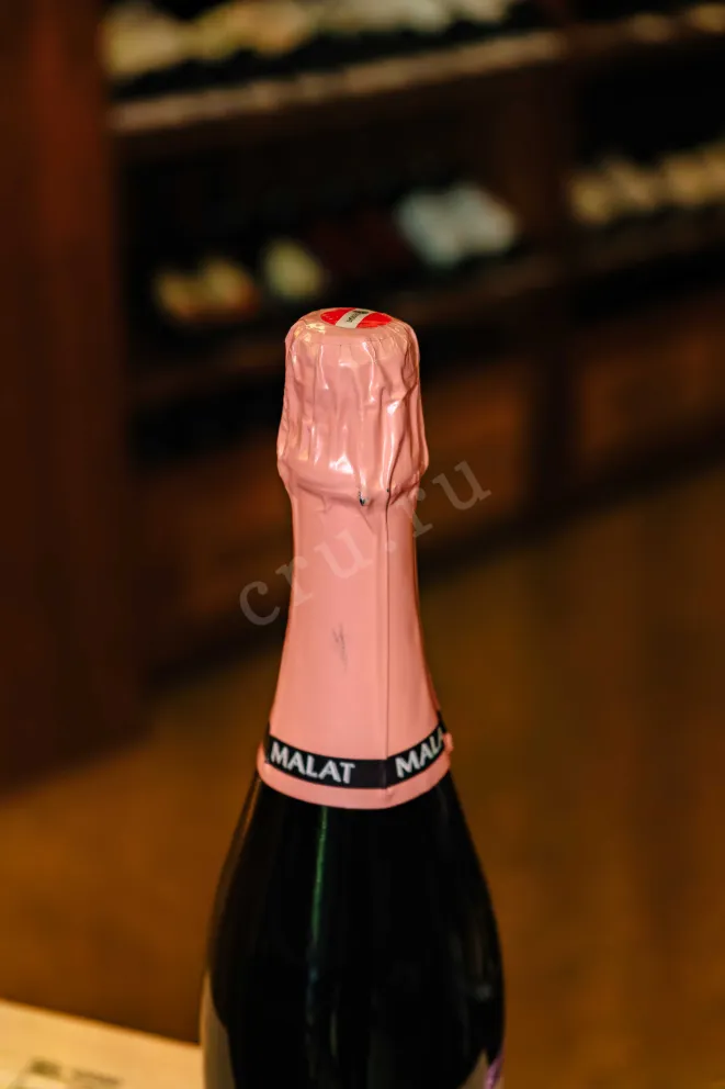 Пробка Malat Brut Rose Reserve 2016 0.75 л