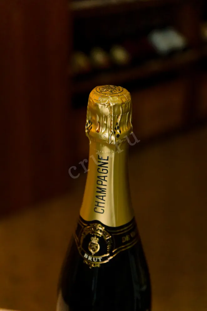 Шампанское Marquis de Vauzelle Brut 2020 0.75 л