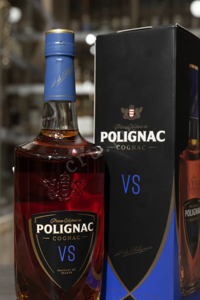 В магазине Крю Профи Prince Hubert de Polignac VS in gift box 0.7 л