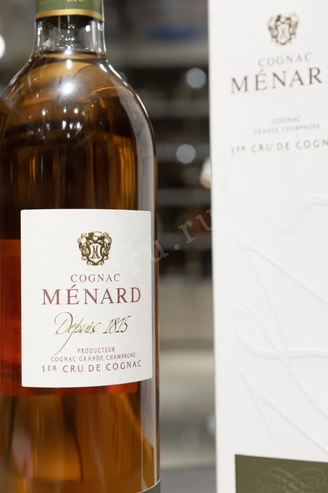 В магазине Крю Профи Menard Selection des Domaines gift box 0.7 л