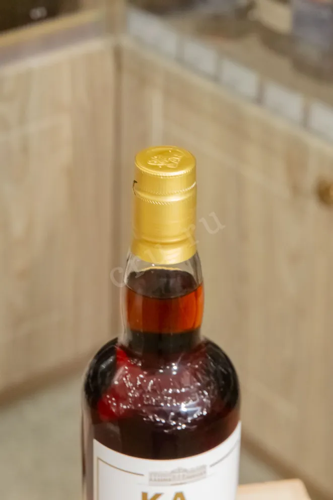 Пробка Kavalan Solist Oloroso Sherry Cask Single Cask Strength gift box 0.7 л