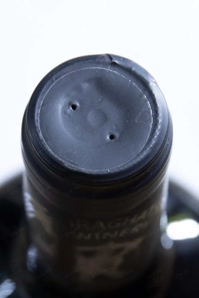 Пробка Jraghatspanyan red 2018 0.75 л