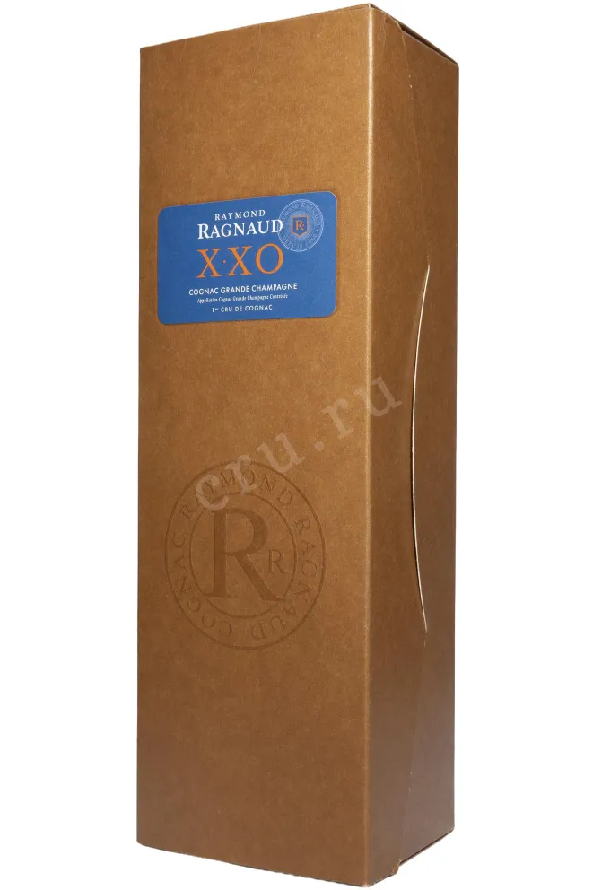 Подарочная коробка Raymond Ragnaud XXO Grand Champagne 1er Cru De Cognac in gift box 2003 0.7 л