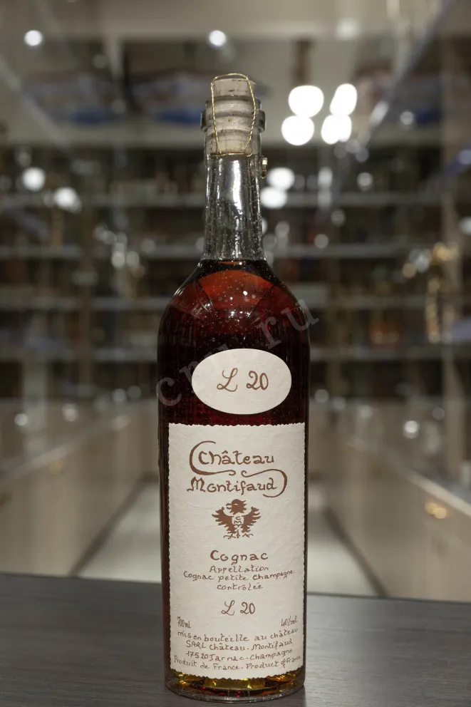 В магазине Крю Профи Chateau de Montifaud 20 Years Old 0.7 л