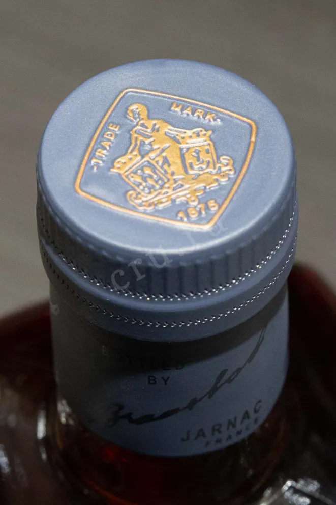 Пробка Braastad VSOP gift box 0.7 л