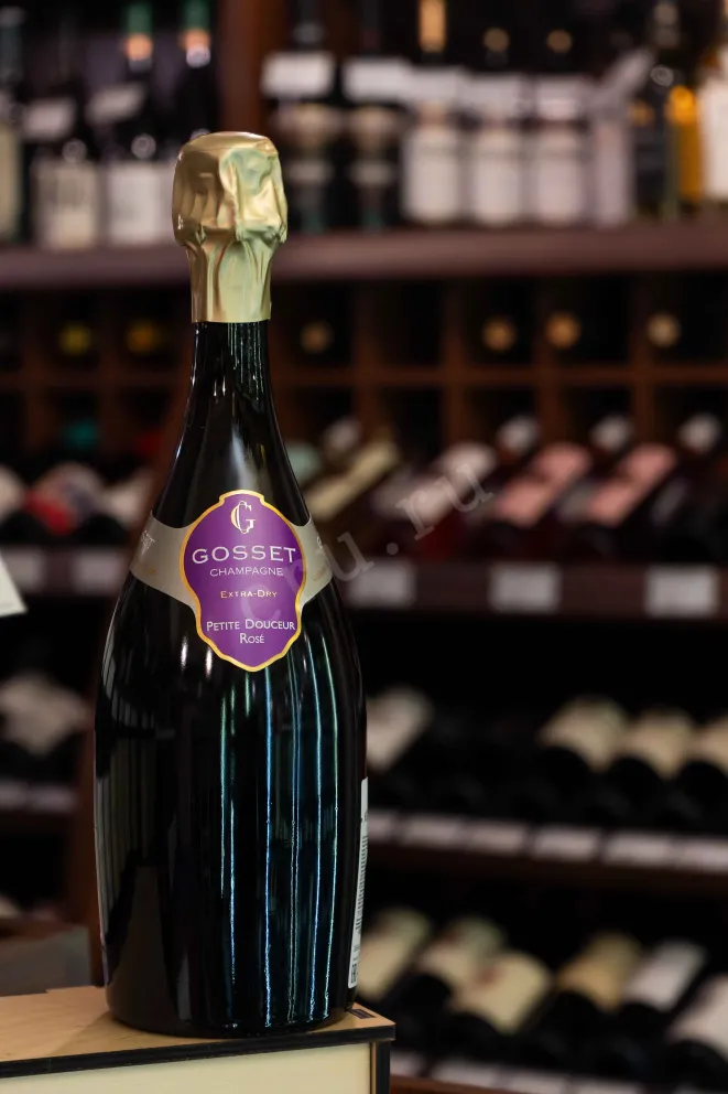 В магазине Крю Профи Gosset Petite Douceur gift box 0.75 л