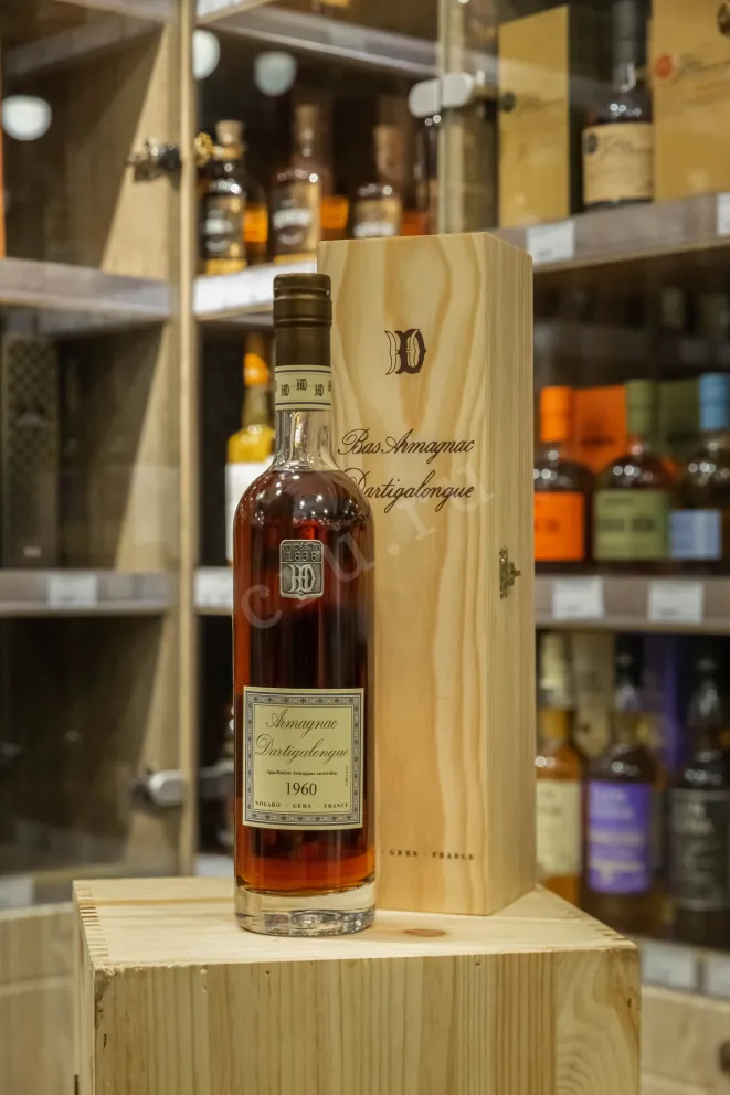 В магазине Крю Профи Vintage Bas Armagnac Dartigalongue wooden box 1960 0.5 л
