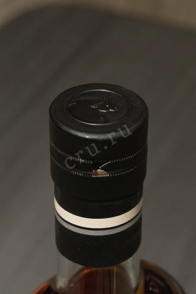 Пробка M&H Apex ex-Rye Cask in gift box 0.7 л