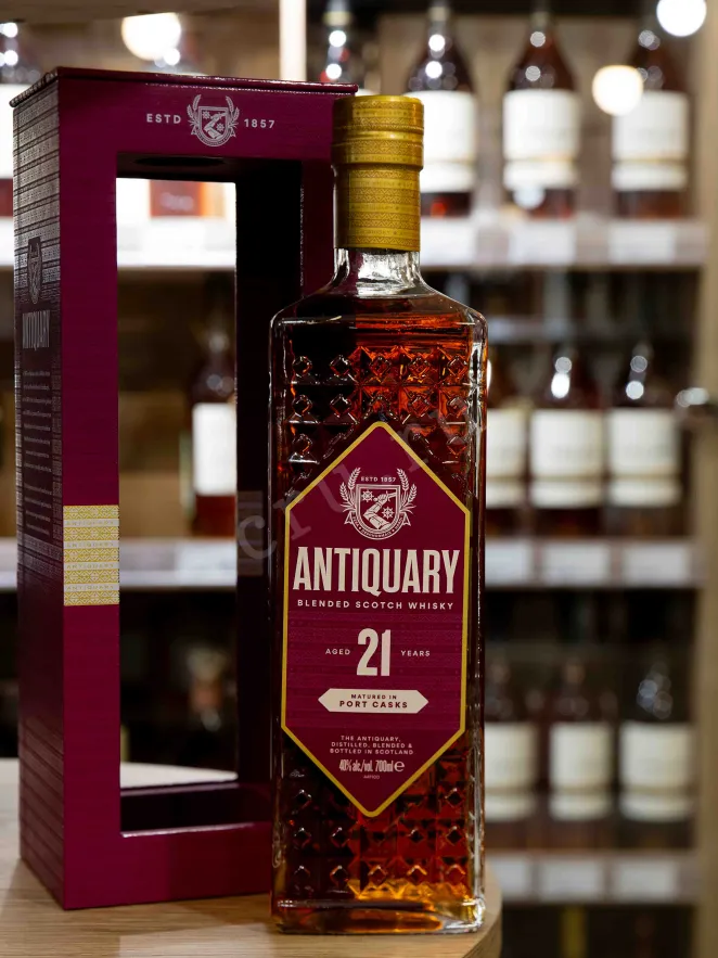 В магазине Крю Профи Antiquary Port Casks 21 years in gift box 0.7 л