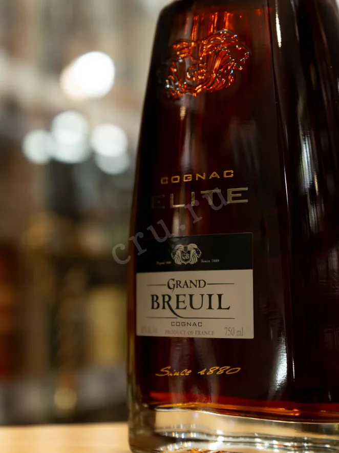 В магазине Крю Профи Grand Breuil Elite in gift box 0.75 л