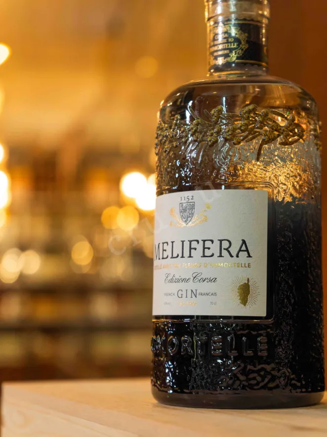 В магазине Крю Профи Melifera Edizione Corsa Island in gift box 0.7 л