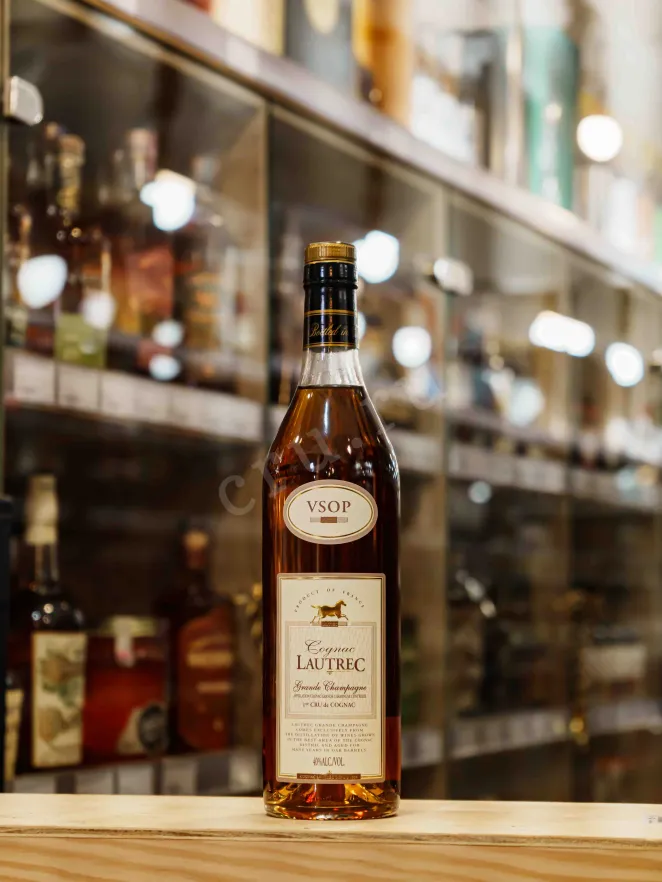 В магазине Крю Профи Lautrec VSOP in wooden box 0.7 л