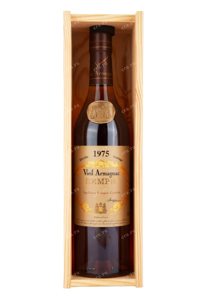 Арманьяк Семпэ Вьей 1975 0.7 в подарочной коробке 