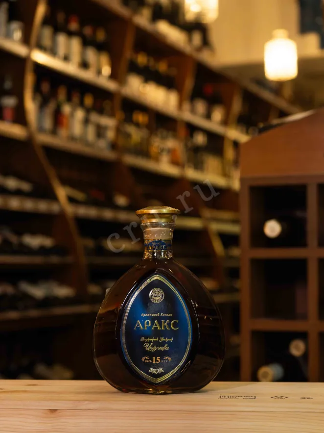 В магазине Крю Профи Araks 15 years 0.5 л
