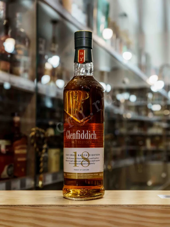 В магазине Крю Профи Glenfiddich 18 Years Old