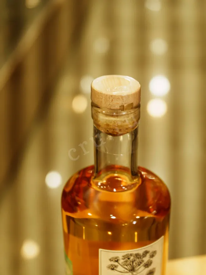 Пробка Fanny Fougerat Petite Cigue VSOP Fins Bois in gift box 0.7 л