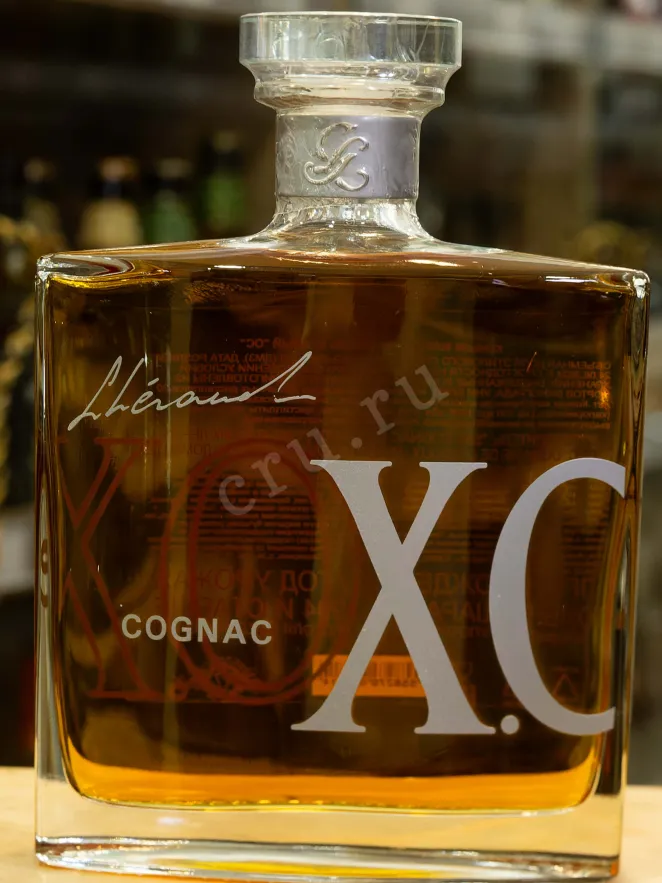 В магазине Крю Профи Lheraud XO 0.7 л