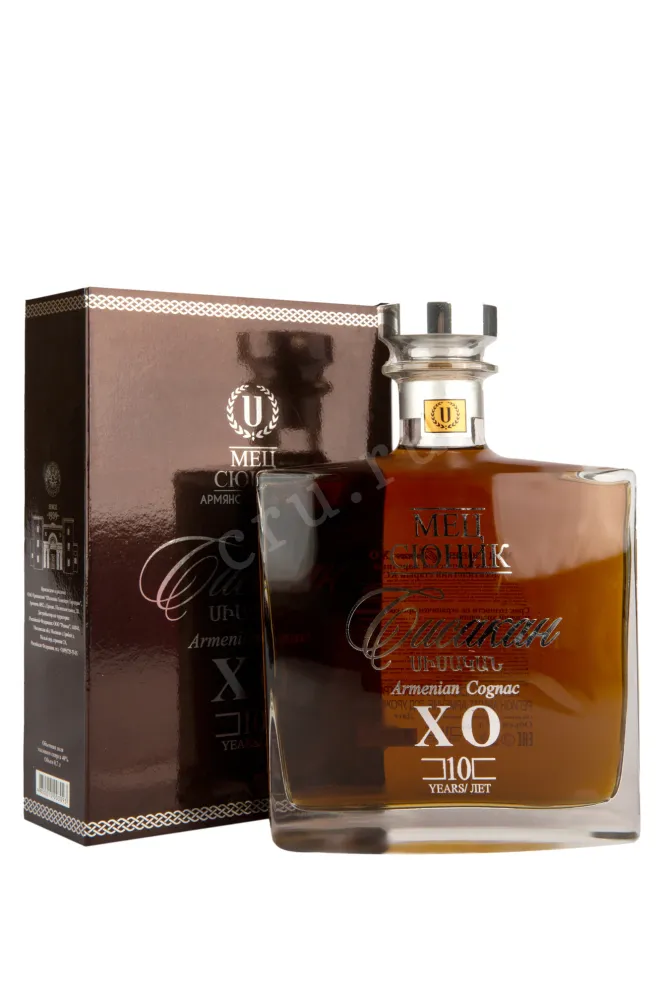 Коньяк Мец Сюник Сисакан ХО 10 лет   0.7 л