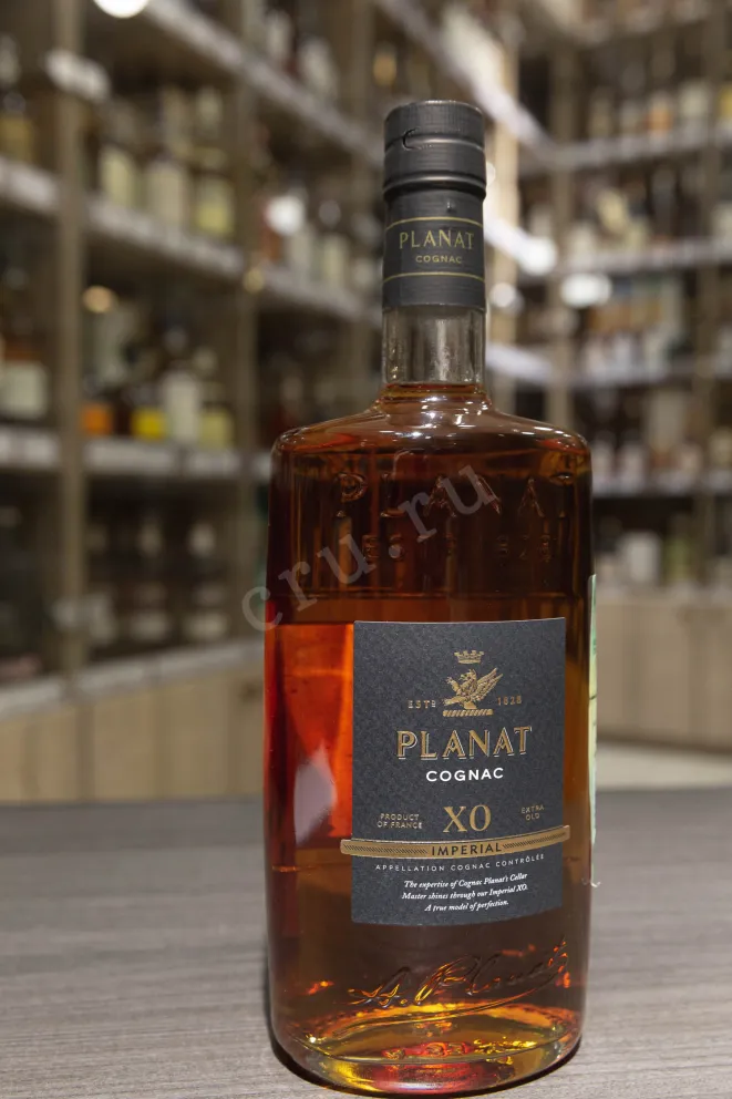 В магазине Крю Профи Planat XO Imperial in gift box 0.7 л