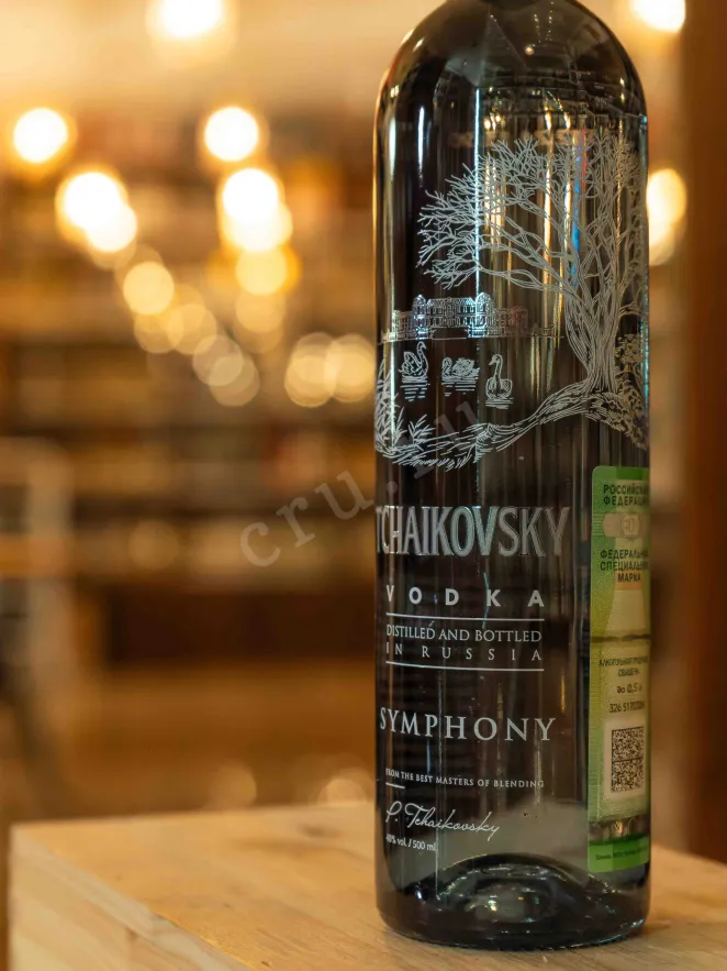В магазине Крю Профи Tchaikovsky Symphony 0.5 л