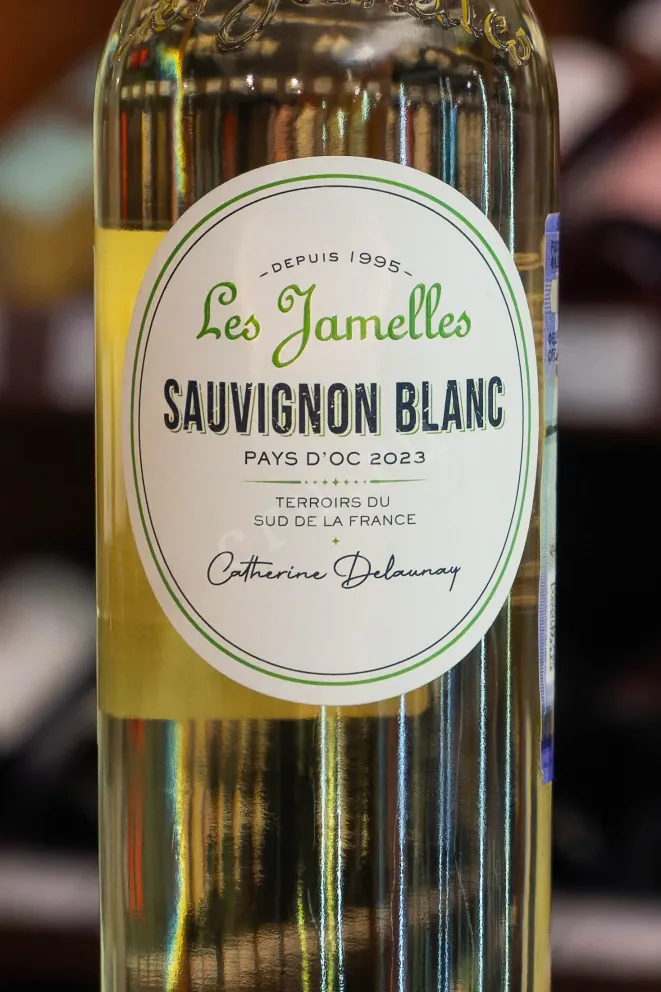В магазине Крю Профи Les Jamelles Sauvignon Blanc 2023 0.75 л